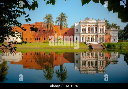 Archäologische Schätze im Sonargaon Museum, Bangladesch Stockfoto