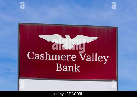 Yakima, WA, USA - 20.10.2025: Die Kaschmir Valley Bank in yakima City ist eine Bank im US-Bundesstaat Washington. Stockfoto