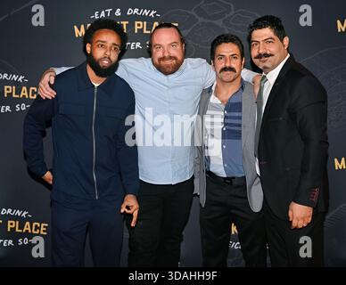 London, Großbritannien. Dezember 2025. Prominente bei der Einführungsfeier am Market Place Londons größter New Food Hall-Einführungsfeier, die am 11. Dezember 2025 im Leicester Square, London, England, eröffnet wurde. (Foto von 李世惠/siehe Li/Picture Capital) Credit: Siehe Li/Picture Capital/Alamy Live News Stockfoto