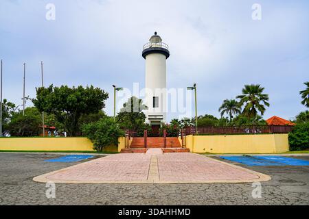 Leuchtturm Faro de Punta Higüero in Rincón an der Westküste von Puerto Rico in der Karibik Stockfoto