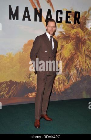 London, Großbritannien. Dezember 2025. Tom Hiddleston bei der britischen Fernsehpremiere „The Night Manager S2“, BFI Southbank, Belvedere Road, am Mittwoch, 10. Dezember 2025 in London, England, Großbritannien. CAP/CAN © CAN/Capital Pictures Credit: Capital Pictures/Alamy Live News Stockfoto