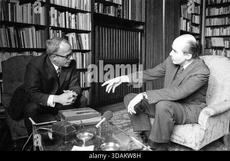 Otto von Habsburg im Interview. [Automatisierte Übersetzung] Stockfoto