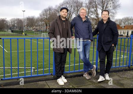 Amstertdam, Niederlande. Dezember 2025. AMSTERDAM, 11.12.2025, Sportpark ASV de Dijk. Interview mit den Kommentatoren Wytse van der Goot, Jeroen Elshoff und Vincent Schildkamp Credit: Pro Shots/Alamy Live News Stockfoto