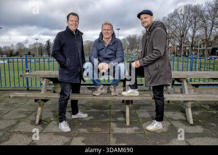 Amstertdam, Niederlande. Dezember 2025. AMSTERDAM, 11.12.2025, Sportpark ASV de Dijk. Interview mit den Kommentatoren Wytse van der Goot, Jeroen Elshoff und Vincent Schildkamp Credit: Pro Shots/Alamy Live News Stockfoto