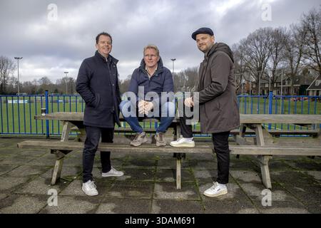 Amstertdam, Niederlande. Dezember 2025. AMSTERDAM, 11.12.2025, Sportpark ASV de Dijk. Interview mit den Kommentatoren Wytse van der Goot, Jeroen Elshoff und Vincent Schildkamp Credit: Pro Shots/Alamy Live News Stockfoto