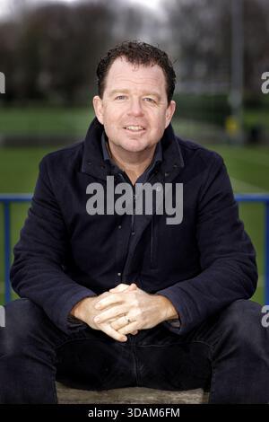 Amstertdam, Niederlande. Dezember 2025. AMSTERDAM, 11.12.2025, Sportpark ASV de Dijk. Interview mit Jeroen Elshoff, Kommentator des Fußballfernsehens Credit: Pro Shots/Alamy Live News Stockfoto