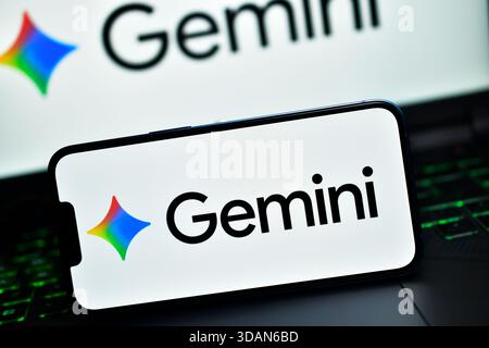 Neu Delhi, Indien 11 Jägerjahre 2026:- Google Gemini AI Logo auf Smartphone-Bildschirm Stockfoto