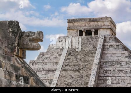 Tempel von Kukulcan, Chichen Itza Archäologische Stätte, Yucatan, Mexiko. Stockfoto