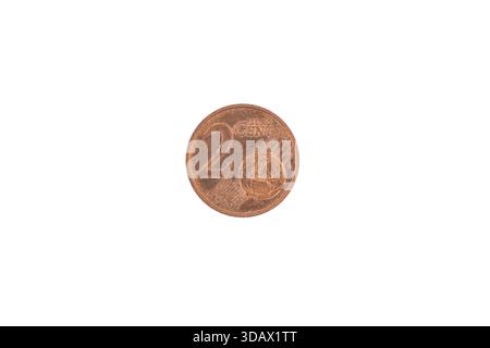 Alte gebrauchte und abgenutzte 2-Cent-Münze. Münze der europäischen Währung Euro isoliert auf weißem Hintergrund. Stockfoto