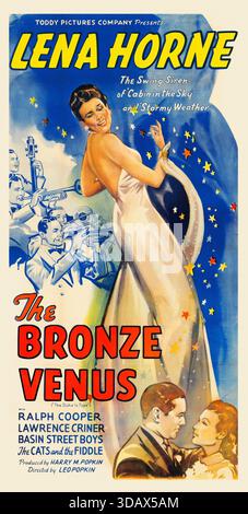 Die Bronze Venus (Toddy Pictures, R-1943). Drei Blattstile. Originaltitel: Der Herzog ist Tops. Lena Horne debütierte 1938 mit der Veröffentlichung des komplett schwarzen Musicals The Duke Is Tops. 1943 wurde der Film nach ihren großen Erfolgen in Cabin in the Sky und Stormy Weather in der Bronze Venus umbenannt, wobei Horne in der Werbekampagne eine prominente Rolle spielte. In einer typischen Backstage-Geschichte spielt Horne eine kleine Sängerin, die zwischen zwei Männern zerrissen ist, ihrem alten Freund und Co-Star Duke (Ralph Cooper) und dem schlauen Talentscout Marshall (Monte Hawley), der ihr die Big Time verspricht. Stockfoto