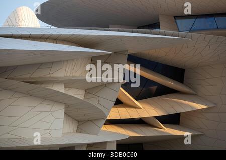 Doha, Katar - 10. Dezember 2025: Das Nationalmuseum von Katar Stockfoto