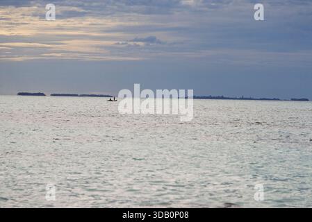 Indonesien, Pulau Batu. Batu-Inseln, vor der Westküste von Sumatra, Fuji ISO 100 Sensia RA, 2001 Stockfoto