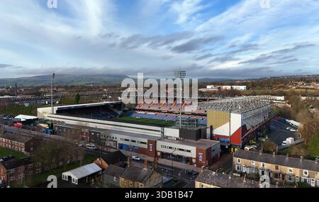 Ein Blick aus der Vogelperspektive auf Turf Moor, Heimat von Burnley. Bilddatum: Samstag, 13. Dezember 2025. Stockfoto