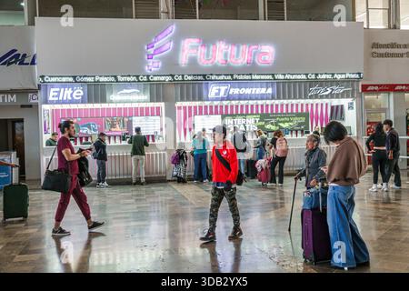 Puebla Mexico, CAPU Central de Autobus de Puebla Bushaltestelle, Ticketschalter innen, Futura Buslinie, Elite Frontera Turistar Marken, Männer Frauen A Stockfoto