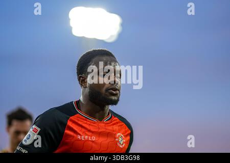 Luton, Großbritannien. Dezember 2025. Millenic Alli (7) von Luton Town während des Spiels der Sky Bet League 1 zwischen Luton Town und Port Vale in der Kenilworth Road, Luton, England am 13. Dezember 2025. Foto: David Horn. Quelle: Prime Media Images/Alamy Live News Stockfoto