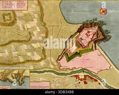Detaillierte historische Karte von Nizza, Frankreich, aus dem 18. Jahrhundert, die städtische Gebiete, Verteidigungsbauten und die umliegende Landschaft hervorhebt. SEATTLE Stockfoto