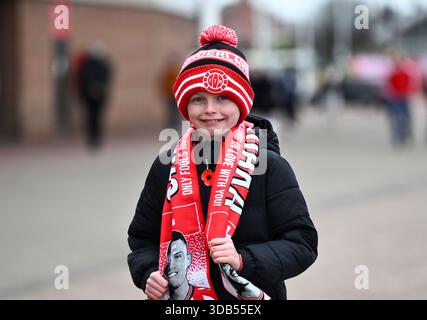 Sunderland, Großbritannien. Dezember 2025. Sunderland Fan beim Spiel der Premier League 2025/26 League zwischen Sunderland und Newcastle United FC am 14. Dezember 2025 im Stadium of Light in Sunderland, England. Quelle: SPP Sport Pressefoto. /Alamy Live News Stockfoto