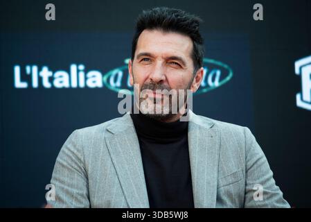Rom, Italien. dezember 2025. Gianluigi Buffon, Delegationsleiter der italienischen Fußballnationalmannschaft, nimmt an Atreju 2025 Teil. Nur für redaktionelle Zwecke, nicht für kommerzielle Zwecke. Diego Nangano Cappello/Alamy Live News Stockfoto