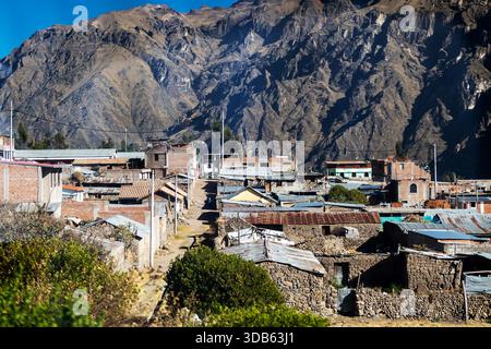 Arequipa in Peru: Die Stadt Pimchollo in der Nähe des Colca Canyon. Stockfoto