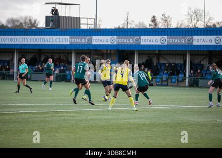Oxford United 2x1 Plymouth Argyle – Dritte Runde – Adobe FA-Cup für Damen 2025-26 – 14/12/2025 – Foto: Albano Abrantes Stockfoto
