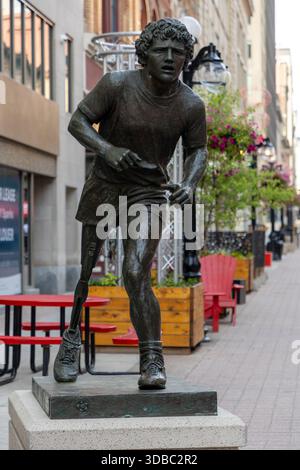 Ottawa, Kanada - 13. Juni 2025: Denkmal von Terry Fox in der Innenstadt von Ottawa, eine Hommage an Marathon of Hope. Stockfoto