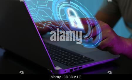Login-Schnittstelle für Cybersicherheit auf Laptop mit digitalem Datenschutz-Konzept Stockfoto