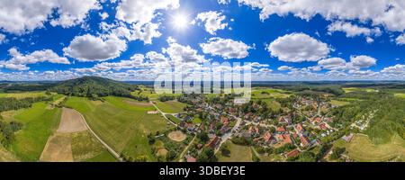 Luftaufnahme der Region um Haimendorf, einem Bezirk von Roethenbach an der Pegnitz in Mittelfranken Stockfoto