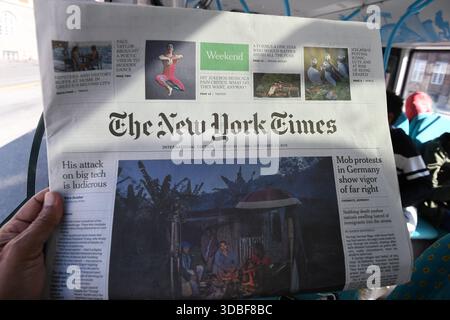 Kopenhagen/Dänemark 02..September 2018. Die internationale Ausgabe der New York Times, die in Kopenhagen in Dänemark angeboten wird, ist dünner und 30 dkr. Etwa 7 us-Dollar. Photo.Francis Joseph Dean / Deanpictures. Stockfoto