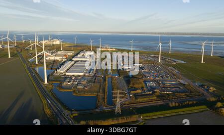 Eemshaven Hyperscale: Aerial Cloud Computing Center Stockfoto
