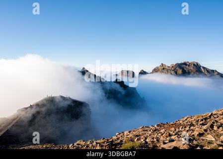 Pico do Arieiro über Wolkenumkehr in Madeira, Portugal Stockfoto
