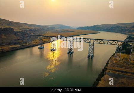 Panoramablick auf die Joso High Bridge aus der Vogelperspektive Stockfoto