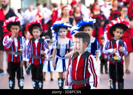 Entrada Cristiana, gran Desfile, Portrait, Moros y Cristianos, Guardamar del Segura, Vega Baja, Costa Blanca, Alicante, Spanien, Stockfoto