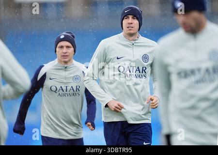 Riad, Saudi-Arabien. Dezember 2025. Alessandro Bastoni von Inter Mailand während des Trainings in Riad, Saudi-Arabien - EA Sports FC italian Supercup 2025/2026 Sport, Fußball - Donnerstag, 18. Dezember 2025 (Foto: Spada/LaPresse) Credit: LaPresse/Alamy Live News Stockfoto