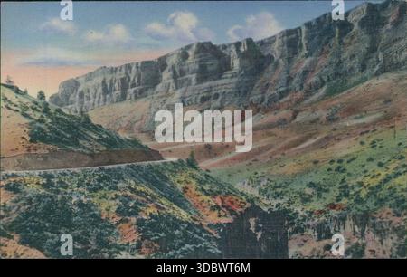 Postkarte der Garden Wall Cliff in Shell Canon, an der US Route 14 über die Big Horn Mountains, zwischen Sheridan und Greybull, Wyoming, USA, 1940. Stockfoto