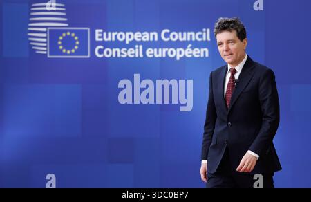 Brüssel, Belgien Dezember 2025. Rumänischer Präsident Nicusor Dan im Vorfeld eines Gipfels des Europäischen rates am Donnerstag, den 18. Dezember 2025, in Brüssel. BELGA FOTO BENOIT DOPPAGNE Credit: Belga News Agency/Alamy Live News Stockfoto