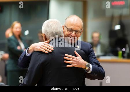 Brüssel, Belgien Dezember 2025. Die europäischen Staats- und Regierungschefs trafen sich zu einem Gipfel in Brüssel, der Hauptstadt Europas. - 18/12/2025 - Belgien/Brüssel/Brüssel - Nicolas Landemard/Le Pictorium Credit: LE PICTORIUM/Alamy Live News Stockfoto