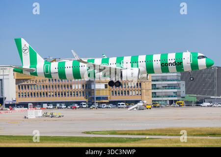 Stuttgart, Deutschland - 29. September 2025: Condor A320 Stockfoto