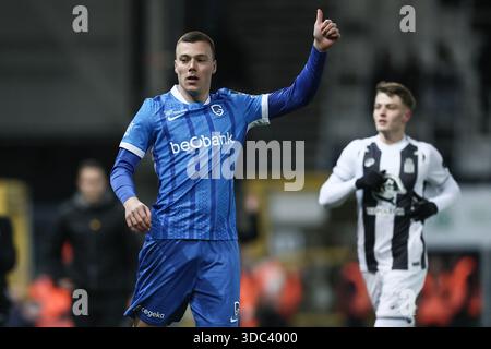 Charleroi, Belgien. Dezember 2025. Charlerois Daan Heymans, dargestellt während eines Fußballspiels zwischen Sporting Charleroi und KRC Genk am Freitag, den 19. Dezember 2025 in Charleroi, am 19. Tag der ersten Liga der Jupiler Pro League 2025-2026. BELGA FOTO BRUNO FAHY Credit: Belga News Agency/Alamy Live News Stockfoto
