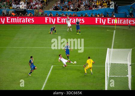 Rio de Janeiro Brasilien 13. Juli 2014. WM-Finale 2014 Argentinien gegen Deutschland. Mario Goetze erzielt das einzige Tor des Spiels. Stockfoto