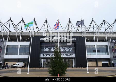 Pride Park, Derby am Samstag, den 20. Dezember 2025. Allgemeiner Blick ins Pride Park Stadium, Heimstadion von Derby County vor dem Sky Bet Championship-Spiel zwischen Derby County und Portsmouth im Pride Park, Derby am Samstag, den 20. Dezember 2025. (Foto: Jon Hobley | MI News) Credit: MI News & Sport /Alamy Live News Stockfoto