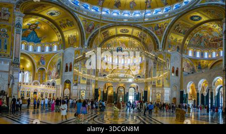 15. Juni 2024, Belgrad, Serbien: Innere des Tempels der Heiligen Sava - der Hauptkirche der serbisch-orthodoxen Kirche. Stockfoto