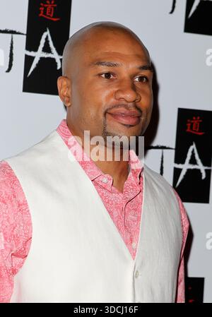 26. Juni 2010 - Las Vegas, Nevada - Derek Fisher. Feiern Sie mit dem fünfmaligen NBA-Weltmeister Derek Fisher von den Los Angeles Lakers im TAO im Venetian Resort Casino. Foto: MJT/AdMedia Stockfoto