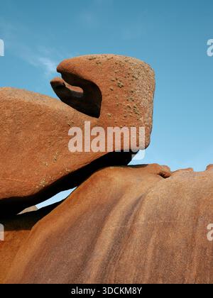 Granit Gesteinsformen - Côte de Granit Rose oder Pink Granit Coast, Côtes d'Armor, Ploumanac'h, Perros-Guirec, Lannion, Côtes-d'Armor Bretagne Frankreich EU Stockfoto