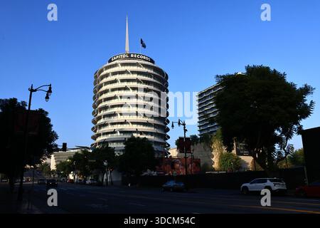 Das Capitol Records Building ist ein Wahrzeichen der Kreismusikindustrie in Hollywood Stockfoto