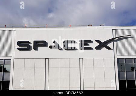 Außenansicht des Hauptsitzes von SpaceX, 1 Rocket Road, Hawthorne (LA County), Kalifornien Stockfoto