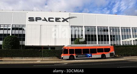 Außenansicht des Hauptsitzes von SpaceX, 1 Rocket Road, Hawthorne (LA County), Kalifornien Stockfoto