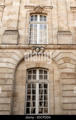 Klassisches französisches Herrenhaus in Bordeaux Stockfoto
