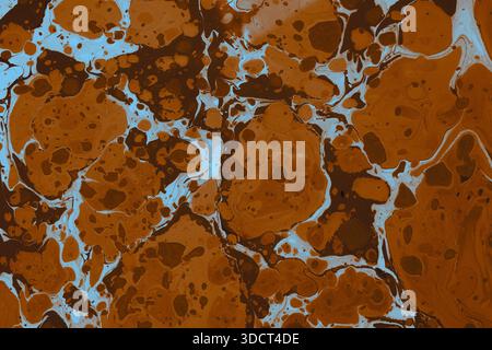 Fluide Ebru Marmorierung Hintergrund mit fließenden flüssigen Farbmustern und künstlerischen Wirbeln. Stockfoto