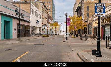 Auf der ROUTE 66: Schild „Historic Missouri US 66 Byway“ im Zentrum von Springfield, Missouri. Stockfoto