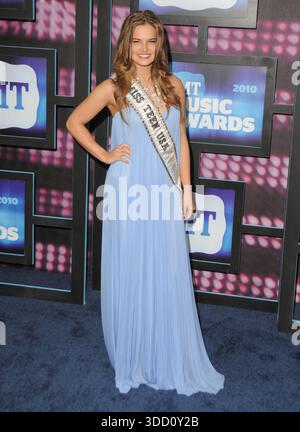 Juni 2010: Nashville, TN, Stormi Henley. 2010 CMT Music Awards in der Bridgestone Arena. Foto: George Shepherd/AdMedia Stockfoto
